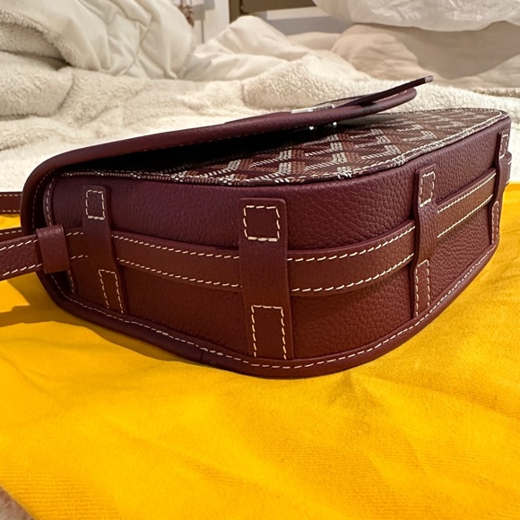 Goyard Belvedere II Messenger Bag Coated Canvas PM Burgundy - Picture 6 of 12
